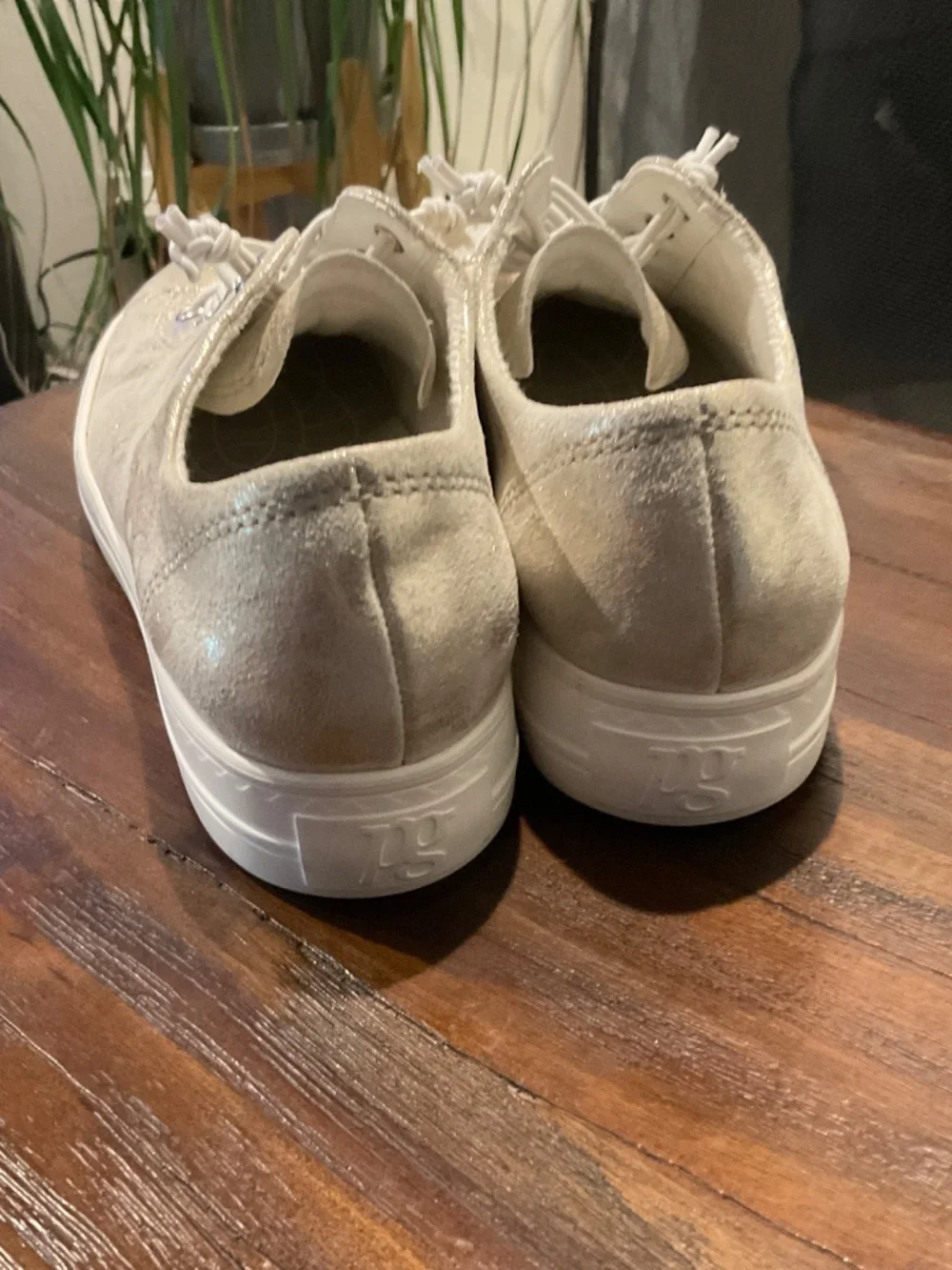 Paul Green Hadley Mineral Metallic Sneaker Size UK 5 / US 7.5
